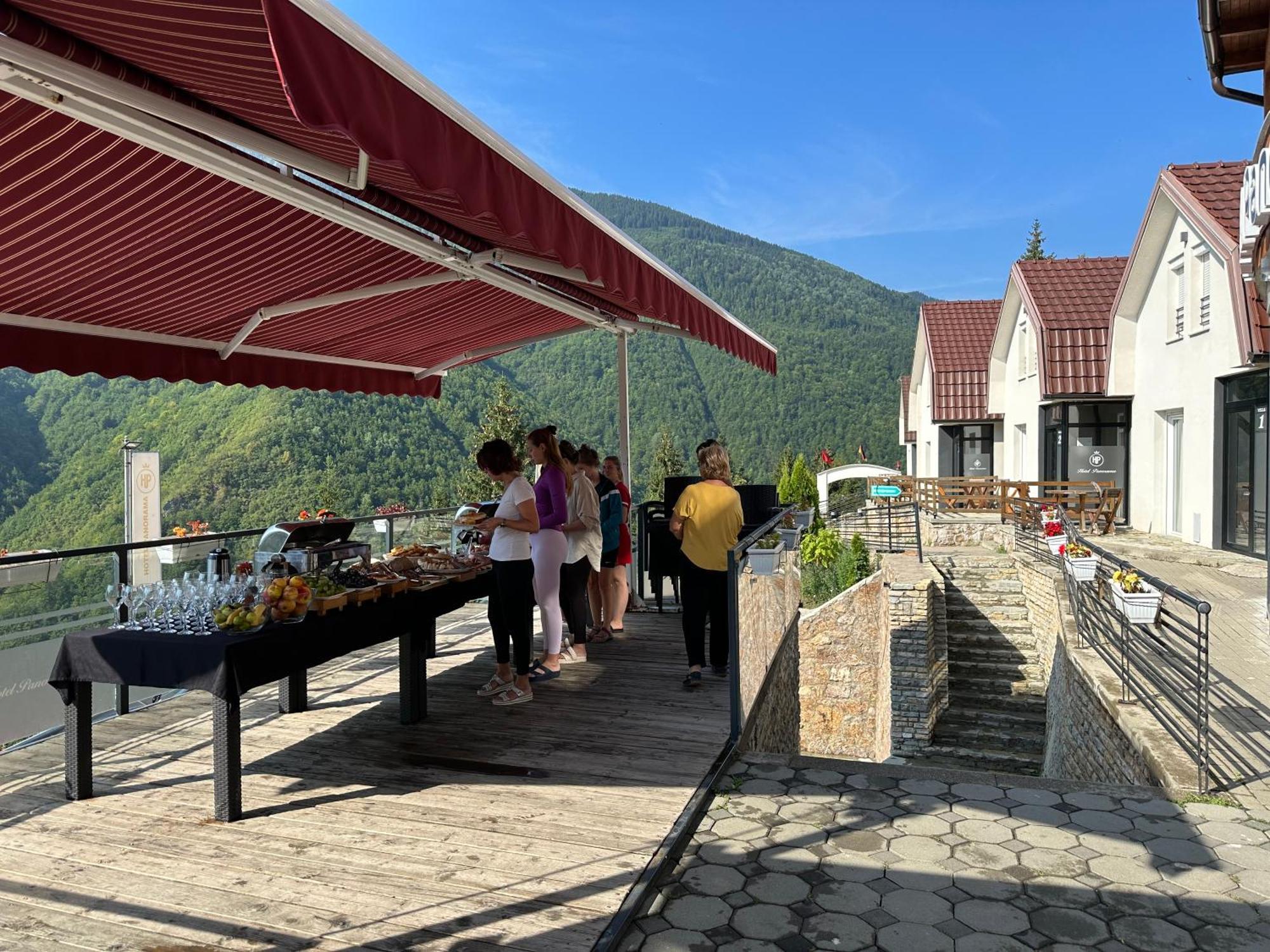 Hotel Panorama Rugove بتش المظهر الخارجي الصورة
