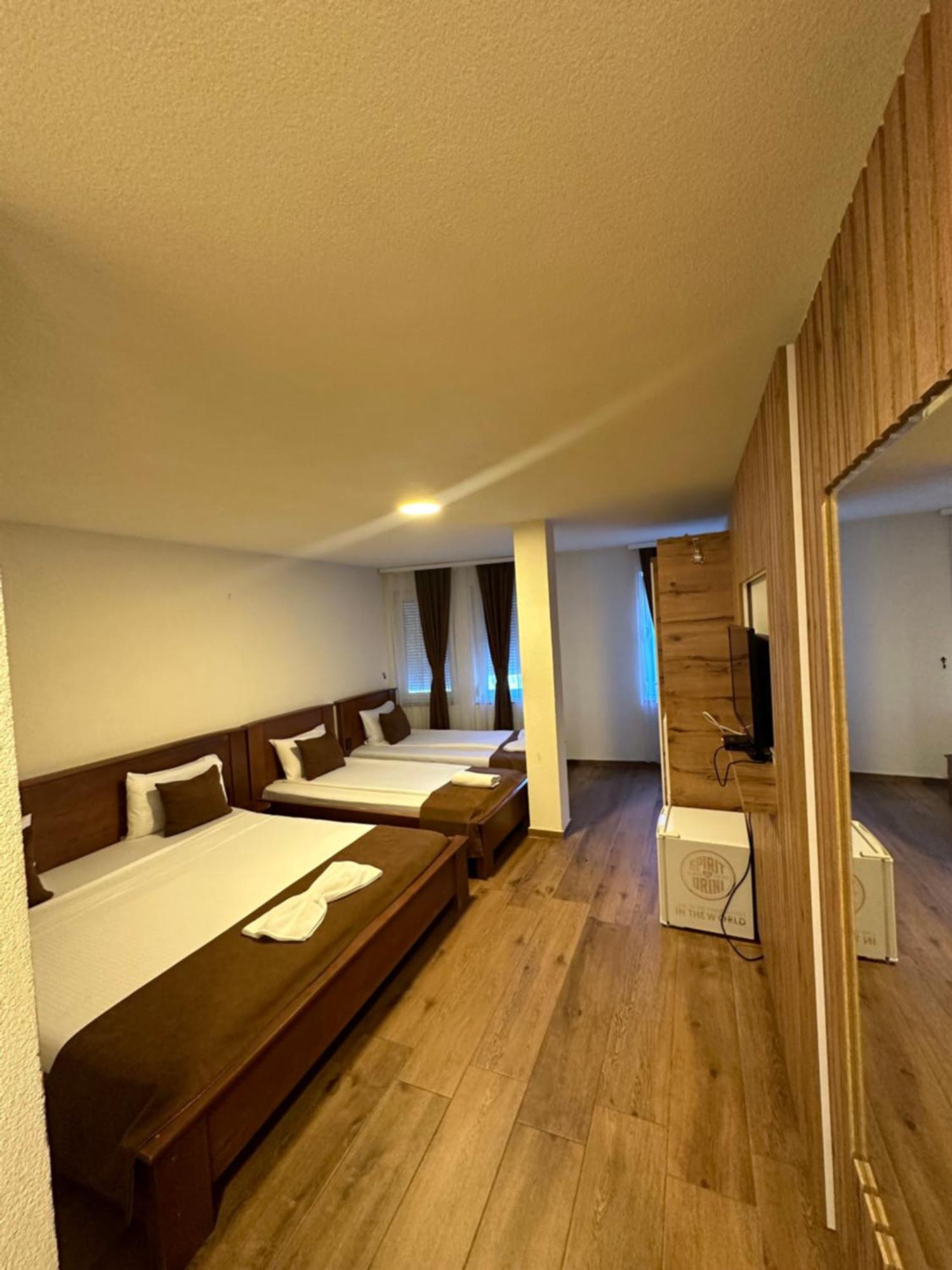 Hotel Panorama Rugove بتش المظهر الخارجي الصورة